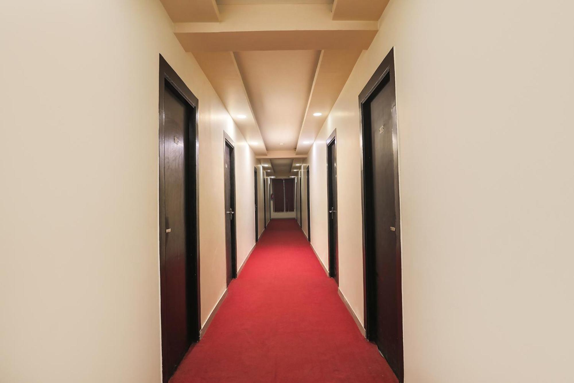 Fabhotel The Diamond Ghaziabad Buitenkant foto