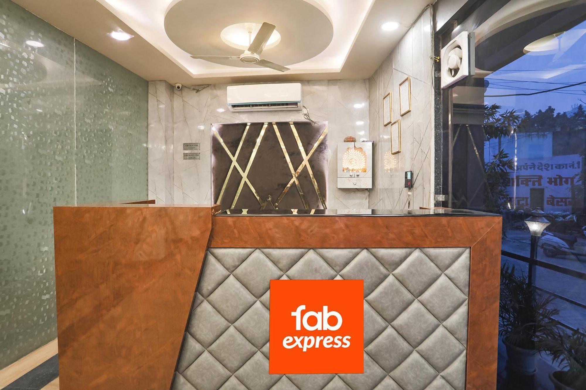 Fabhotel The Diamond Ghaziabad Buitenkant foto